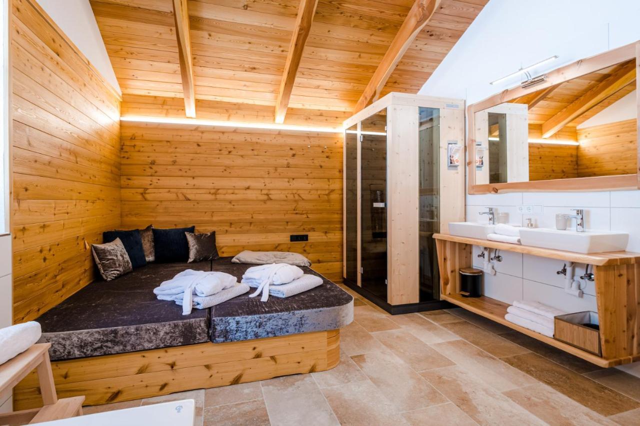 Hochleben-Chalets Am Erlebnisbauernhof Steinerhof Liebenfels Esterno foto